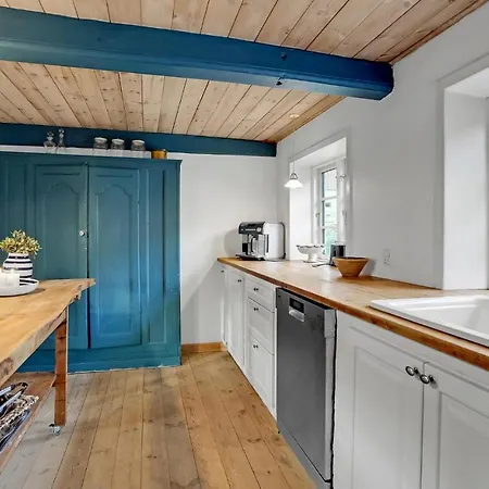 Vakantiehuis 8 Bedroom Beautiful In