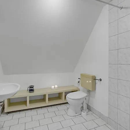 Vakantiehuis 8 Bedroom Beautiful In