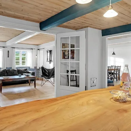 8 Bedroom Beautiful In Højer